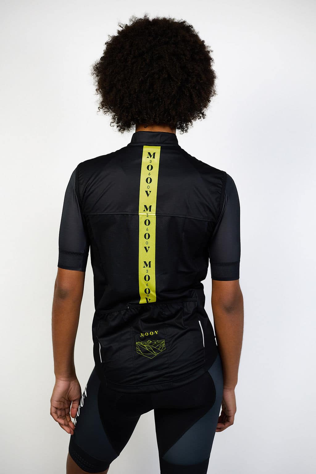 Wind and rainproof vest