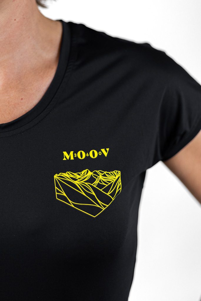 Altitude running T-shirt