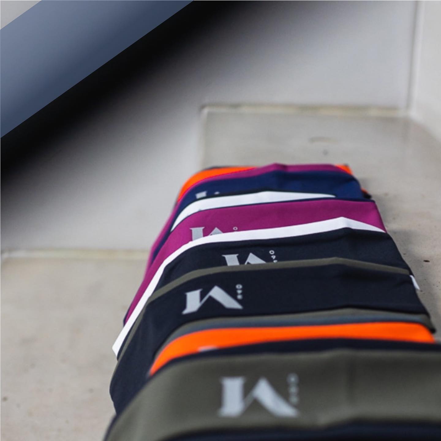 Le bandeau Valgrisenche: inspiré d’un magnifique endroit en 🏔️, au fond d’une vallée perdue en Italie.Un bandeau c’est l’accessoire de sport idéal pour tous les âges et tous les sports. 💥🌈#multisport #headband #bandeau #wemoov360 #sustainablesportswear #valgrisenche